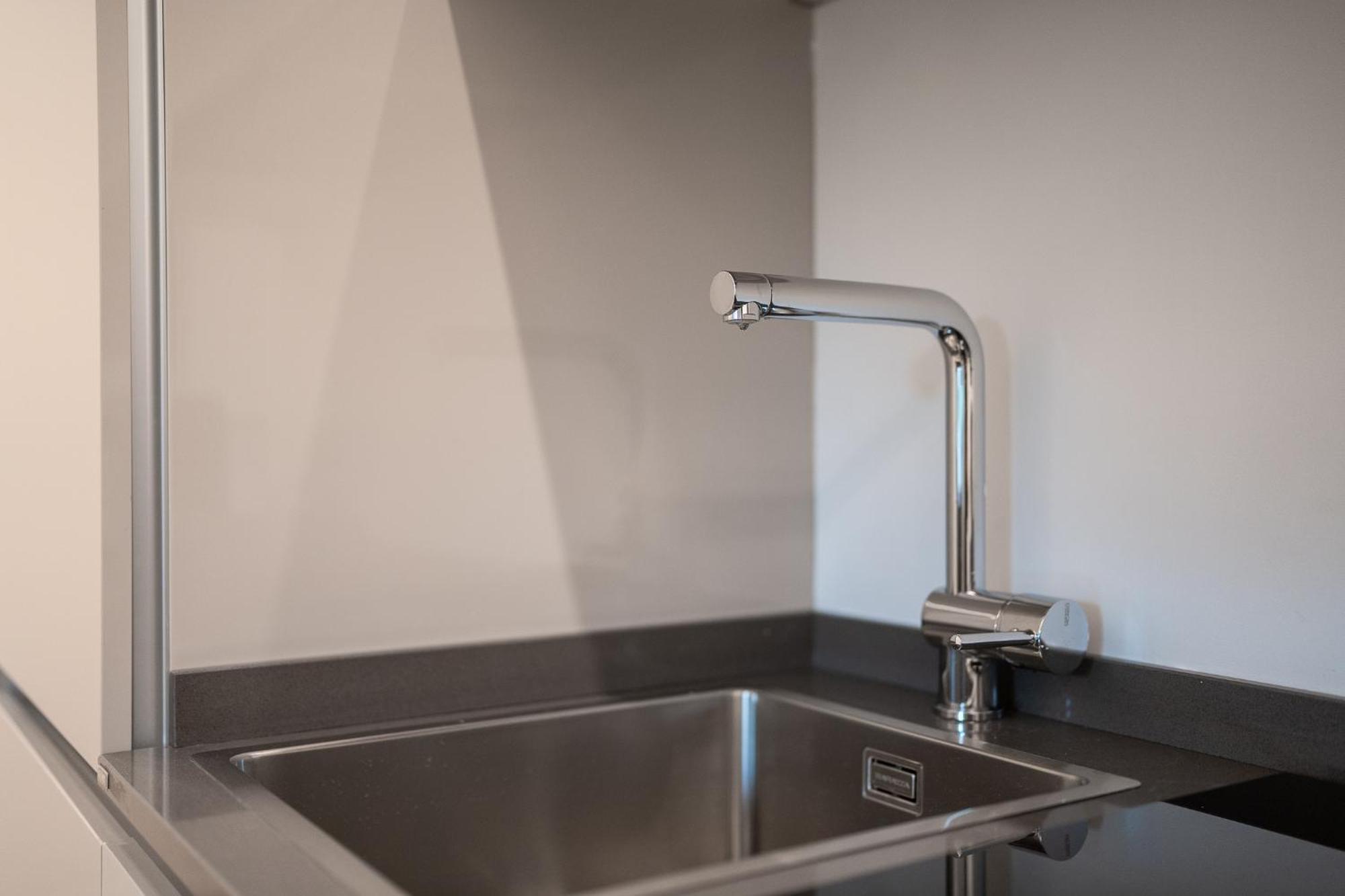 Appartamento In Centro Vista Parco - Biancospino Apartments Милан Экстерьер фото