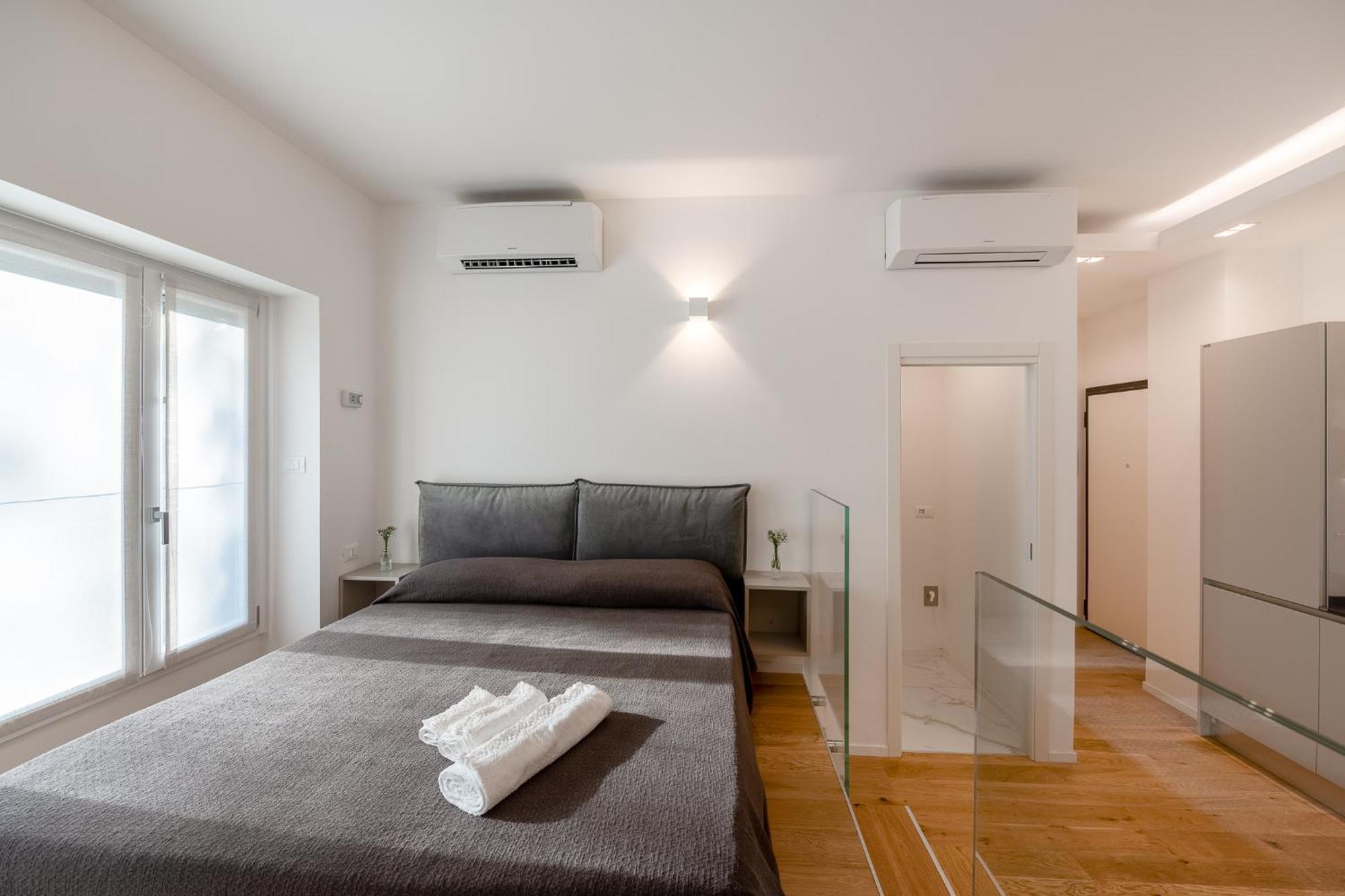 Appartamento In Centro Vista Parco - Biancospino Apartments Милан Экстерьер фото