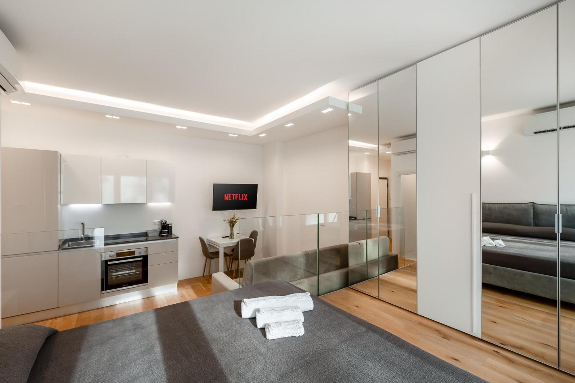 Appartamento In Centro Vista Parco - Biancospino Apartments Милан Экстерьер фото